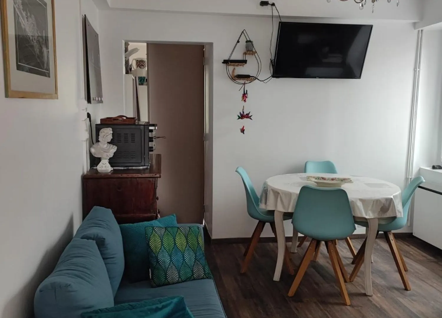 Sangha Millau Apartment
