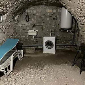 bussas.hotels-rhonealpes.com/